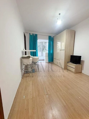 STADION - 1 CAMERA - ETAJ 1 - BALCON - CENTRALA PROPRIE - imagine 2