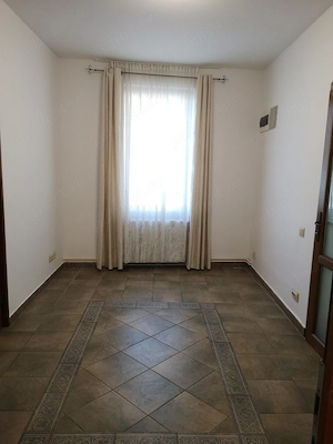 Inchiriez apartament 2 camere, la casa, parter, zona Kaufland - Avram Iancu - imagine 3