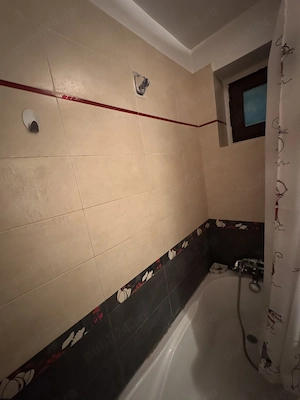 Vând apartament 3 camere -Mega Mall - imagine 5