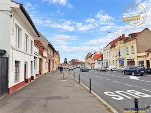 Corp de casa cu farmec autentic,4 camere, parcare,curte,dublu potential,Central,Brasov - imagine 10