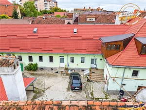 Corp de casa cu farmec autentic,4 camere, parcare,curte,dublu potential,Central,Brasov - imagine 15