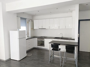 Închiriez apartament 2 camere, zona centrală Satu Mare  - imagine 4