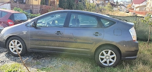 Toyota Prius GPL NOU - imagine 2