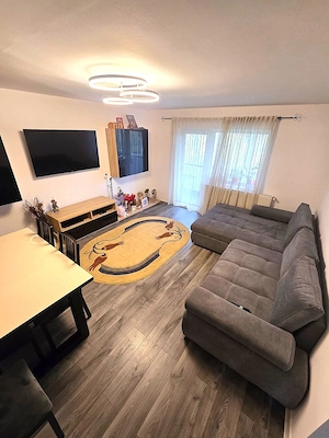 Apartament 3 camere decomandat + 2 balcoane | Mobilat si utilat - imagine 1