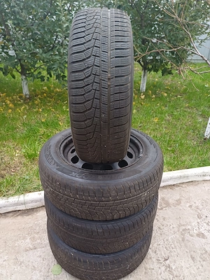 Cauciucuri de iarna cu jante, dim.205 60 16