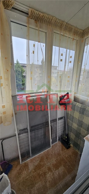 INCHIRIERE APARTAMENT 2 CAMERE!!!!! - imagine 6