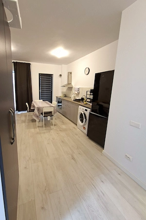 Garsonieră premium 42 mp, bloc nou 2024, balcon, complex VAMT - 400 euro - imagine 5