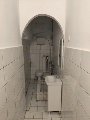 Vând Garsonieră Oradea - Parcul Traian, zonă centrală, ideală locuit investiție - 82 000   - imagine 4