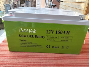 Vând 2 baterii solid volt 12 V 150 ah (gel )NOI