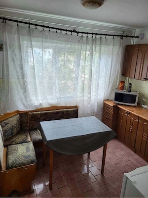 apartament 3 camere, zona Crisan , gaz tras - imagine 5