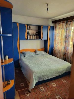 apartament 3 camere, zona Crisan , gaz tras