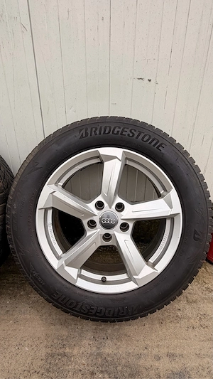 Jante Audi 5x112 R17 + anvelope iarna Bridgestone Blizzak 225 60 17 - imagine 3