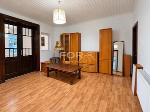 Apartament la casa, 2 camere de vanzare, strada Tudor Vladimirescu - imagine 2