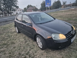 Vand VW Golf 5 benzina1.6 an2007