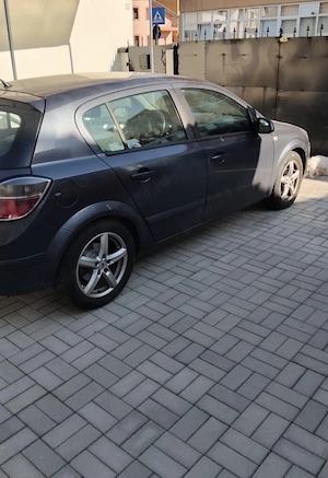 Opel Astra 2008 1,6 benzină  - imagine 3
