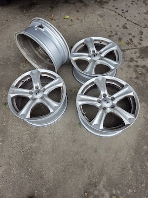 Set Jante Hyundai Tucson