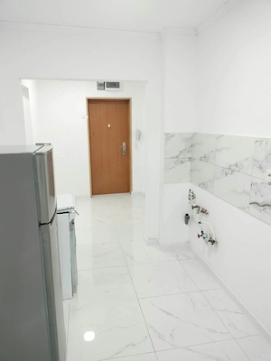 apartament decomandat 2 camere vizavi de kaufland vest -etj 3 din 10