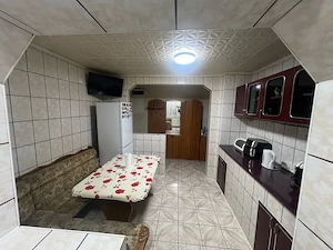 Închiriez apartament regim hotelier,zona centrală - imagine 4