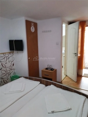 Casa in Hunedoara, central - imagine 11