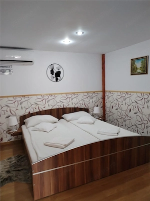 Casa in Hunedoara, central - imagine 5