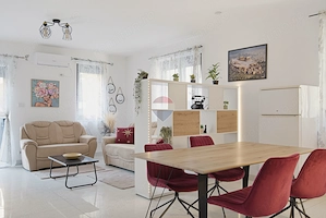 Apartament modern 2 camere de vânzare, cu terasă, ultracentral Arad - imagine 3
