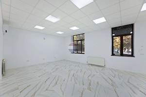 Spațiu comercial de 100mp de închiriat în zona Ultracentral - imagine 4