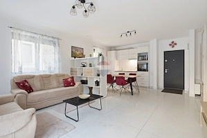 Apartament modern 2 camere de vânzare, cu terasă, ultracentral Arad - imagine 9