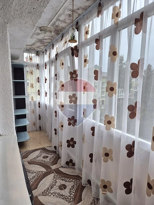 Apartament cu 4 camere de vânzare în zona Central - imagine 9