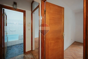 De vânzare apartament cu 3 camere, în zona Dacia - imagine 4