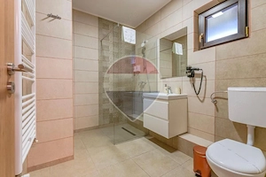 COMISION 0% | PENSIUNE CU 14 CAMERE | ULTRACENTRAL, SUB CETATEA RÂȘNOV - imagine 16