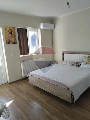 Duplex cu 4 camere de vânzare