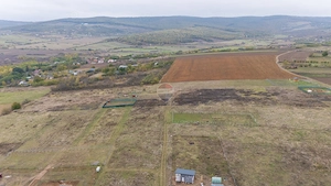 Oportunitate de investitie: 3 LOTURI a 589 MP -Intravilan CIUREA, Iasi - imagine 7
