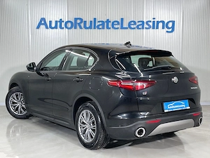 Alfa Romeo Stelvio - imagine 4