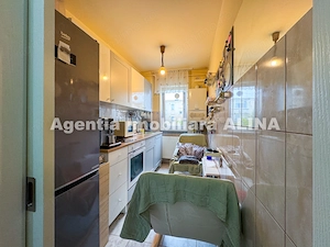 Apartament 2 camere LA CHEIE, in Mun. Deva, Jud. HD, str. Armatei, 38 mp, etaj 3. - imagine 4
