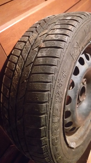 Roți de iarnă pe 175/65/14"