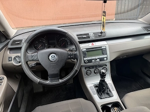 Vand vw passat 2.0 2007 - imagine 4