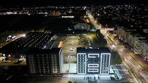 PENTHOUSE EXCLUSIVIST CU TERASĂ DE 104,6 MP – ZONĂ PREMIUM, SUCEAVA - imagine 16