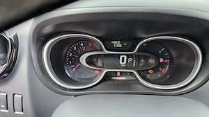 DE VÂNZARE: Nissan NV300 Combi Premium, lung, 8 locuri, 170 CP, automat  Varianta Premium  - imagine 6