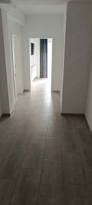 Apartament 2 camere, decomandat, 70 m , str. Dimitrie Anghel (cartier Bartolomeu) - imagine 2