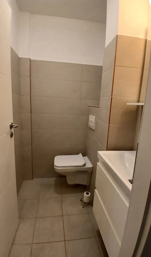 3 camere de inchiriat, Lux, zona Carrefour - imagine 9
