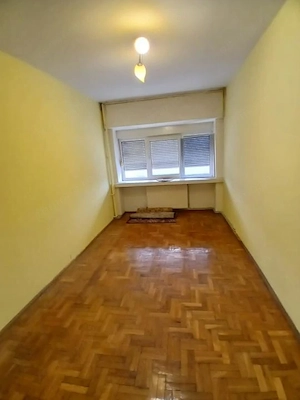 Ultracentral, 3 camere - imagine 3
