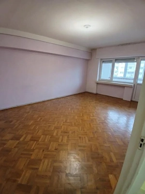 Ultracentral, 3 camere - imagine 5