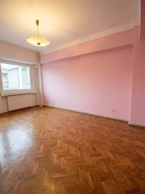 Ultracentral, 3 camere - imagine 2