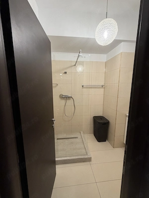 Apartament in bloc nou cu 2 camere,zona Gara,mobilat si utilat complet> - imagine 7