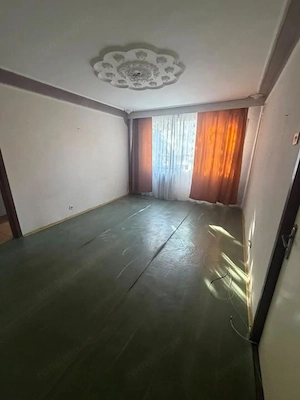 Apartament 3 camere, Narcisa - imagine 2