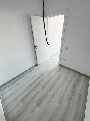 Vand apartament cu 2 camere nou - imagine 6