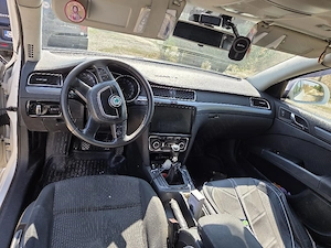 Skoda Superb 2 - imagine 6