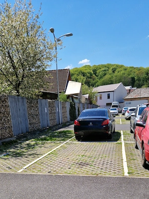 Vând loc de parcare suprateran securizat   Str. Carpaților, Complex Alphaville 1, Răcădău, Brașov,