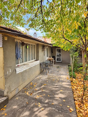 Proprietar vând casă locuibilă, teren 599 mp, Huși   str. Albița - imagine 5