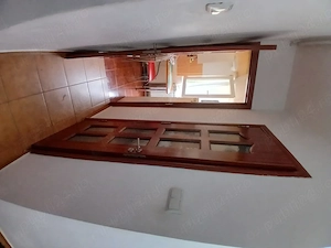 Apartament cu 1 camera decomandat la etajul 3 zona Girocului - imagine 2